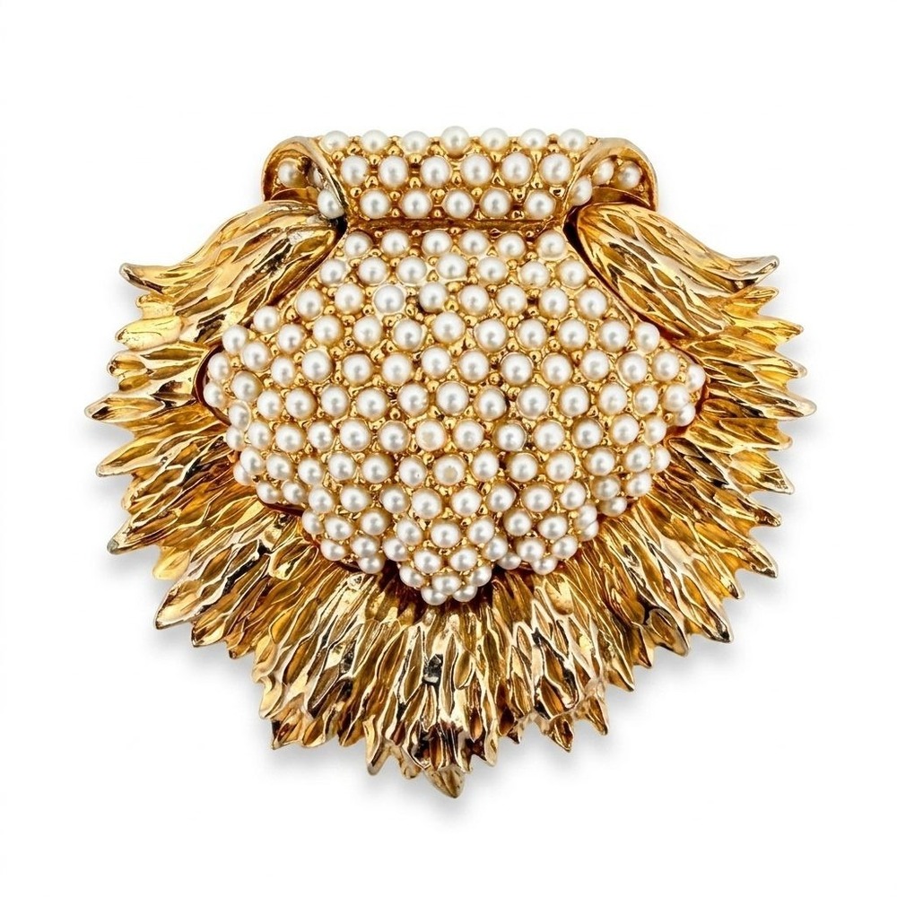 Vintage Ledo Faux Pearl Lion Head Brooch Gold Tone Textured Mane Figural Pin Sig